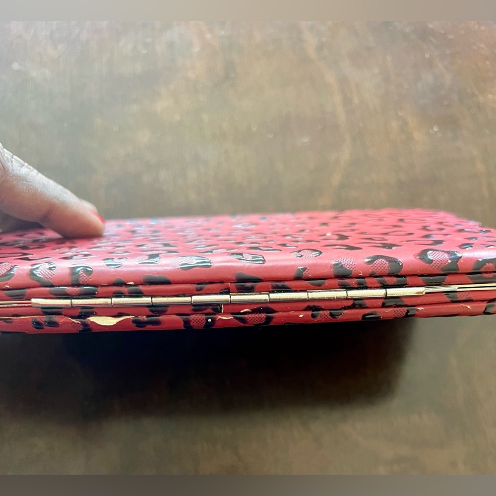 Wallet - Picture 4 of 6